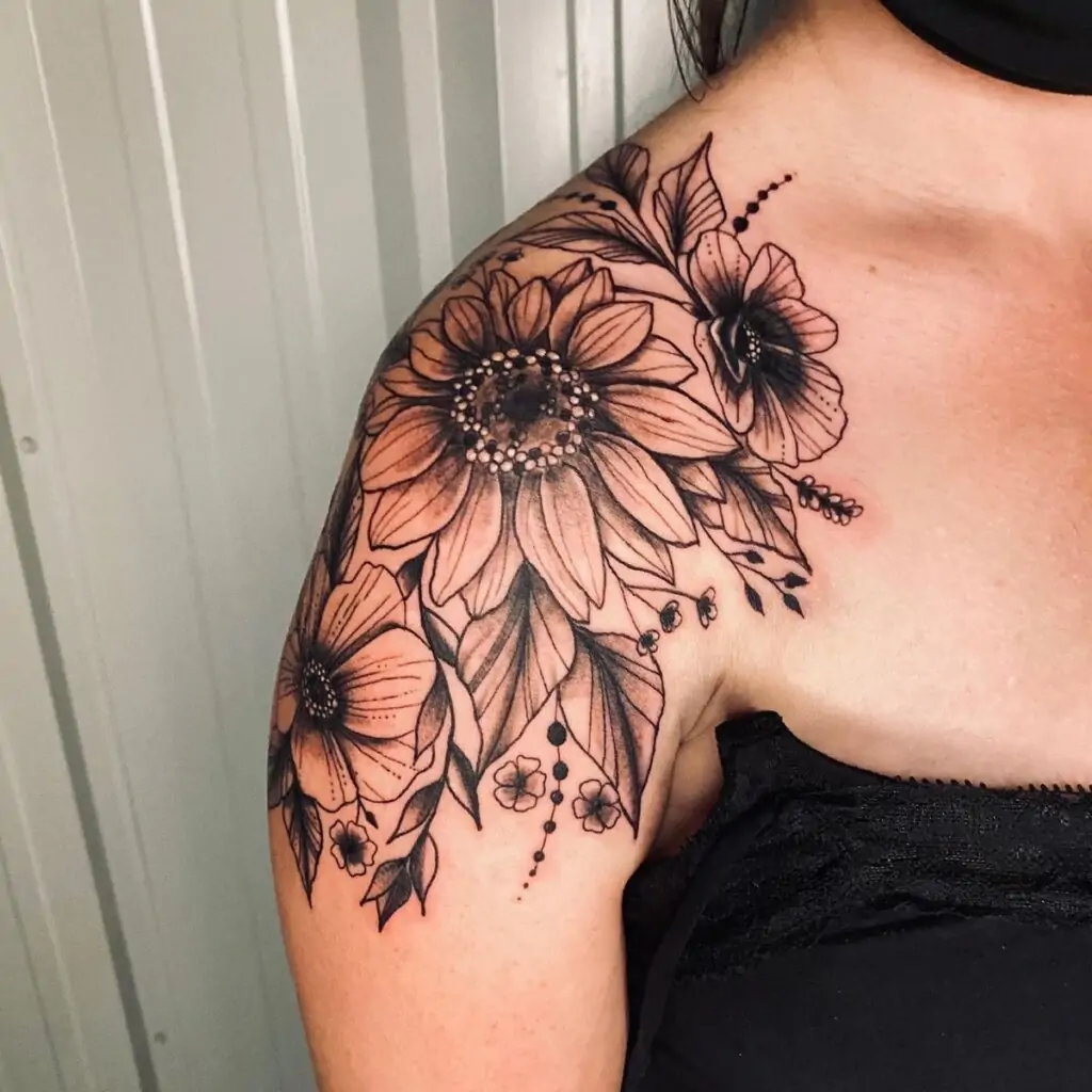 floral shoulder tattoo